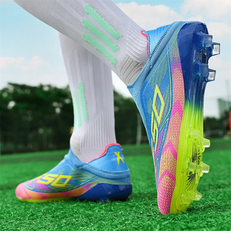Chuteira de Campo Adidas Masculino Striker Evo