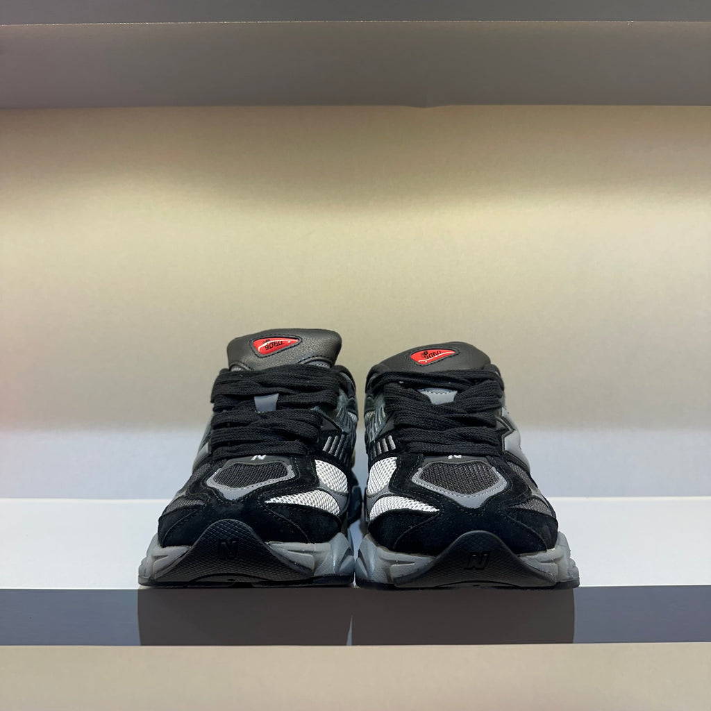 New Balance 9060 Black Castlerock (Pronta Entrega)