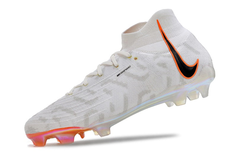 Chuteira Campo Nike Phantom Luna Elite Fg