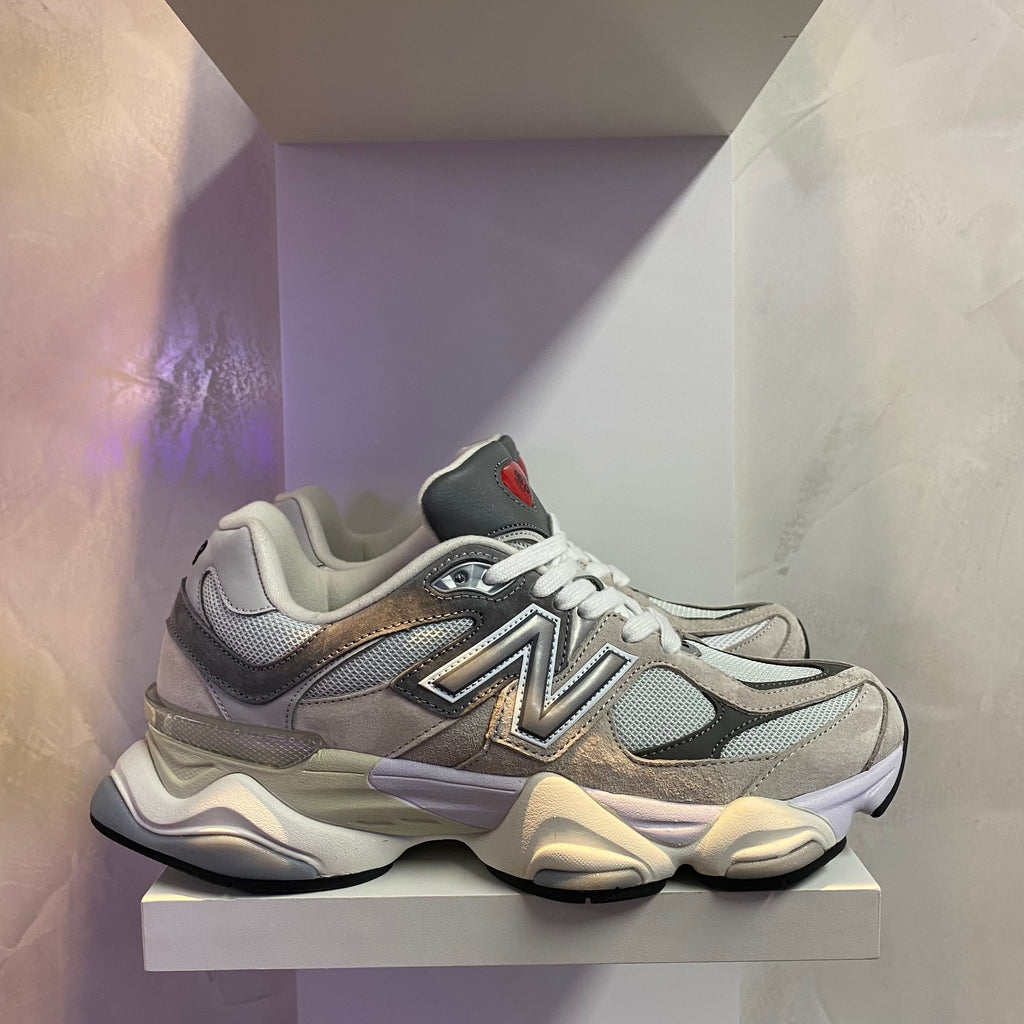 New Balance 9060 Rain Cloud Grey (Pronta Entrega)