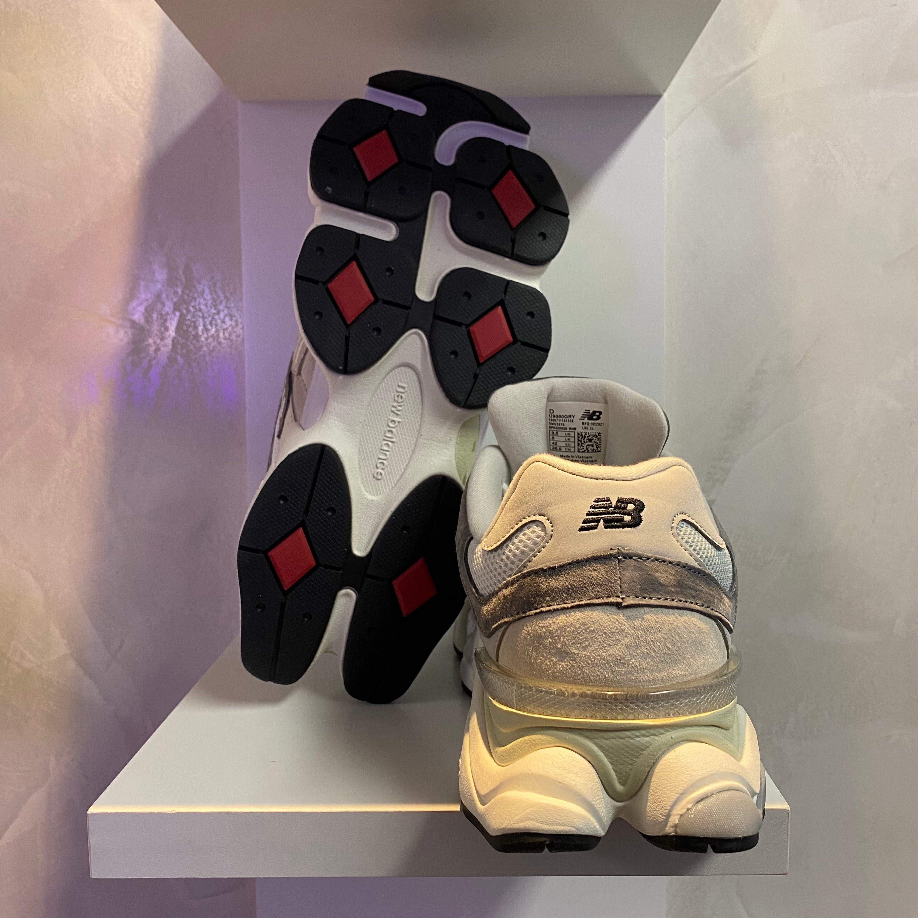 New Balance 9060 Rain Cloud Grey (Pronta Entrega)