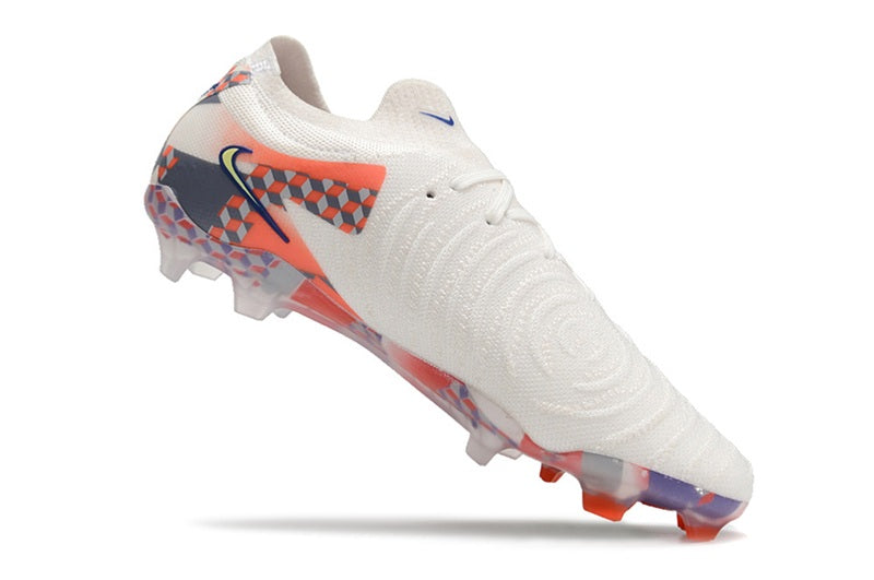 Chuteira Campo Nike Phantom Luna Elite (Fg)