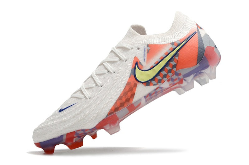 Chuteira Campo Nike Phantom Luna Elite (Fg)