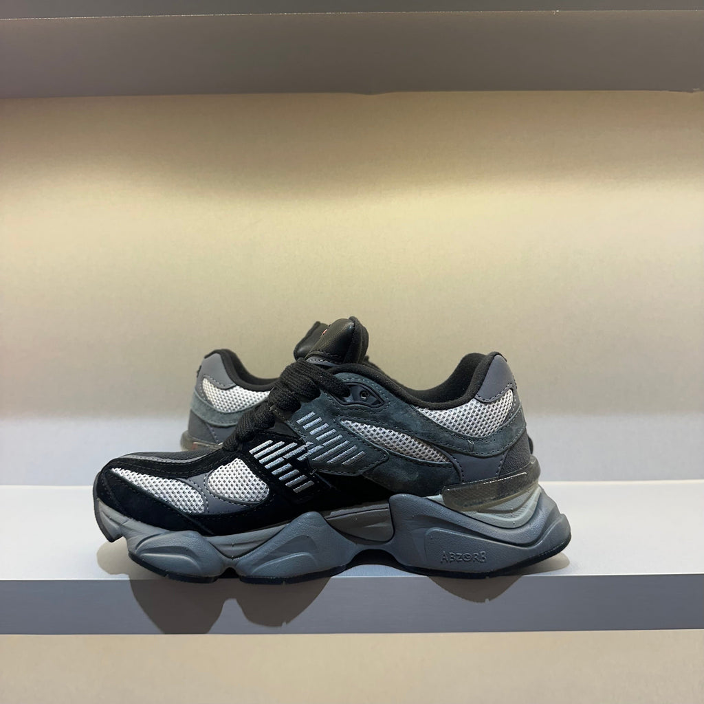 New Balance 9060 Black Castlerock (Pronta Entrega)