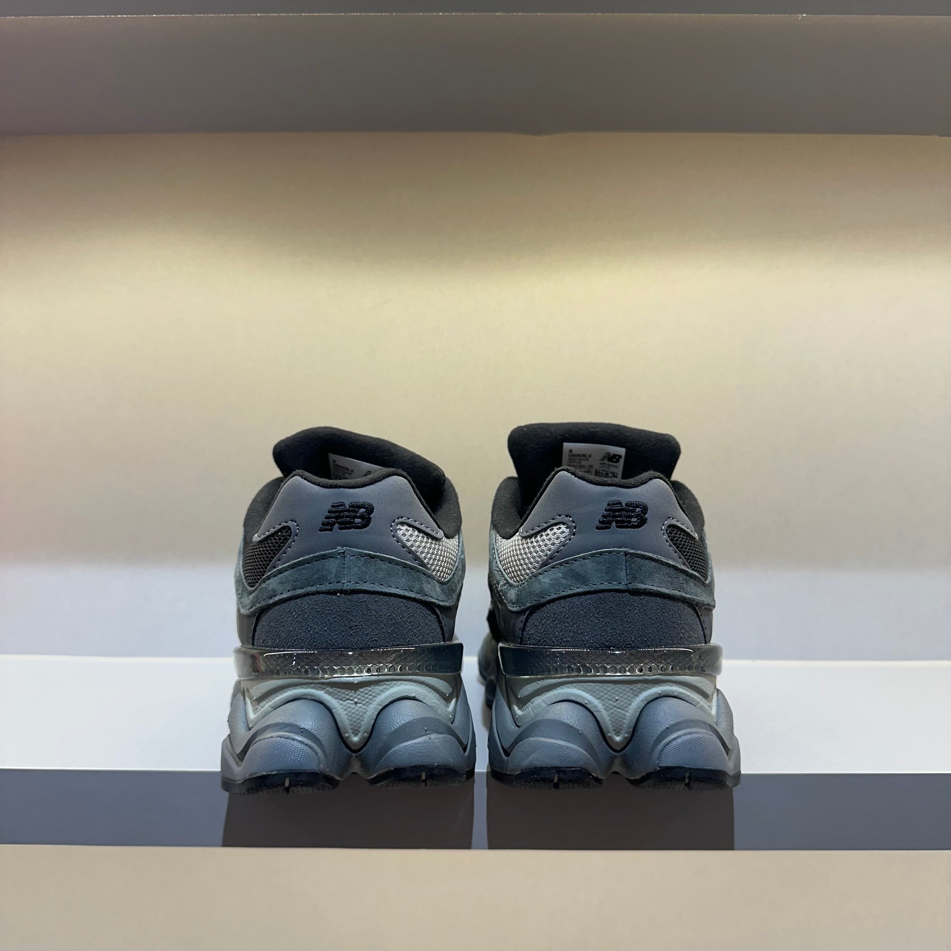 New Balance 9060 Black Castlerock (Pronta Entrega)