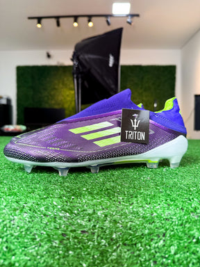 Chuteira de Campo Adidas Masculino Striker Pro Infantil/Adulto