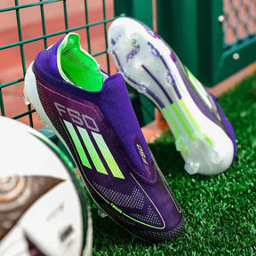 Chuteira de Campo Adidas Masculino Striker Pro Infantil/Adulto