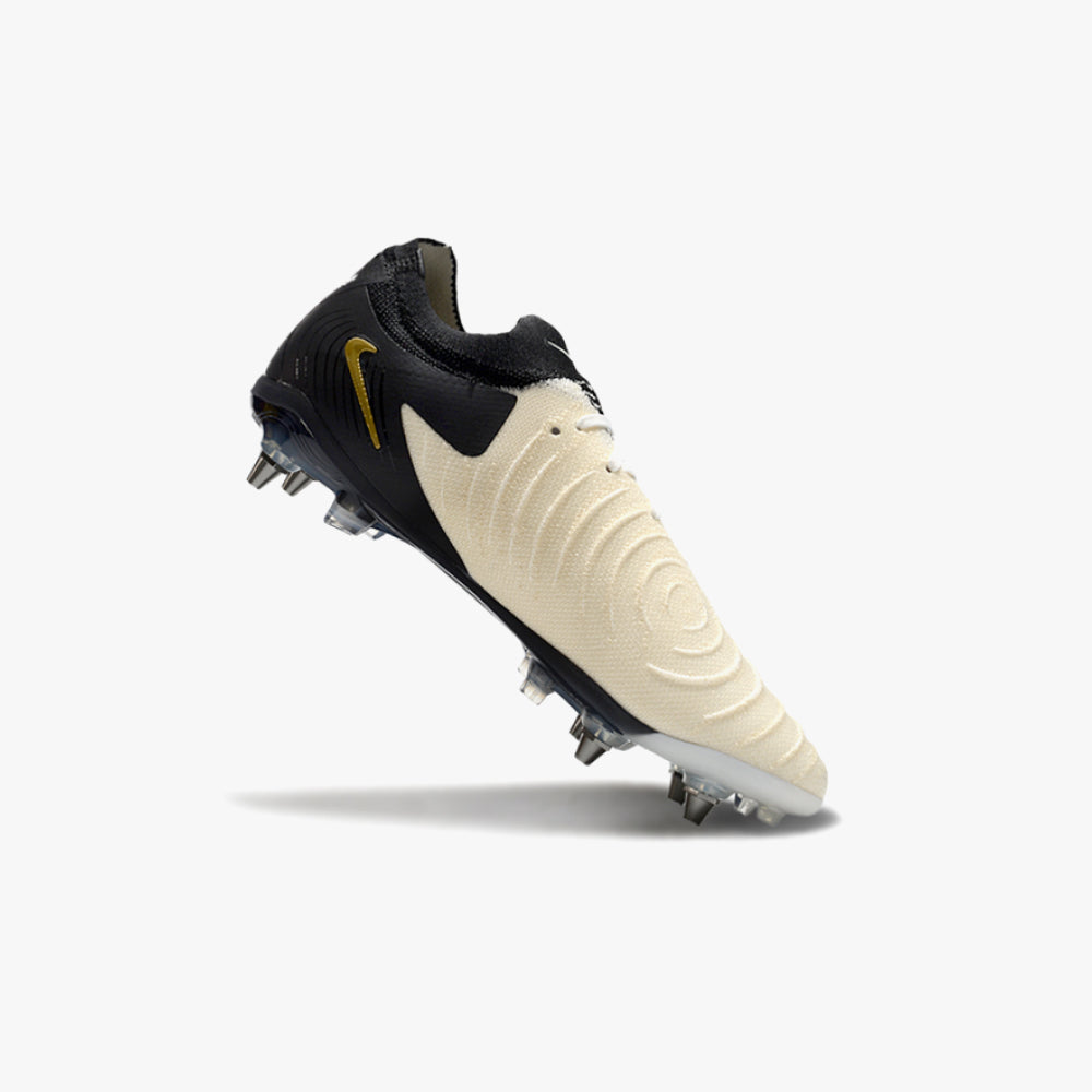 Chuteira Campo Nike Phantom Luna Elite (Sg)