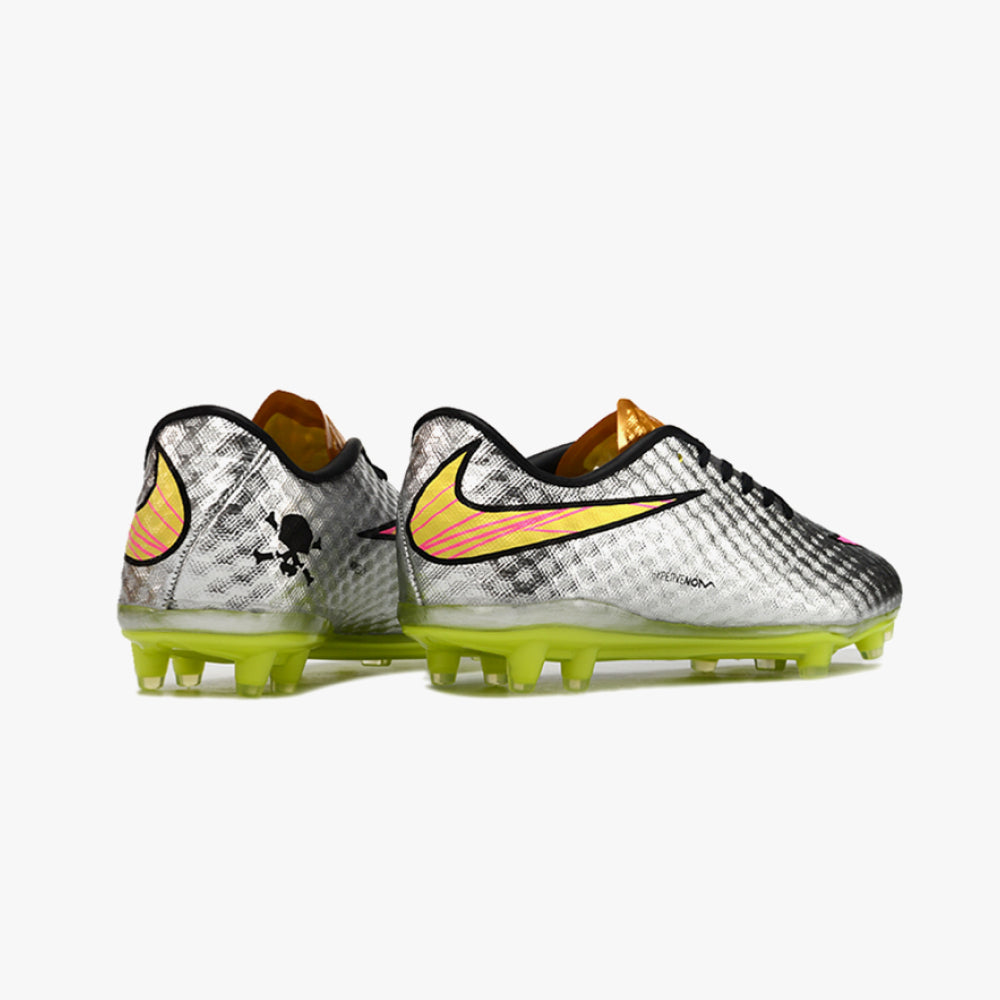 Chuteira Campo Nike Hypervenom Phantom (Fg)