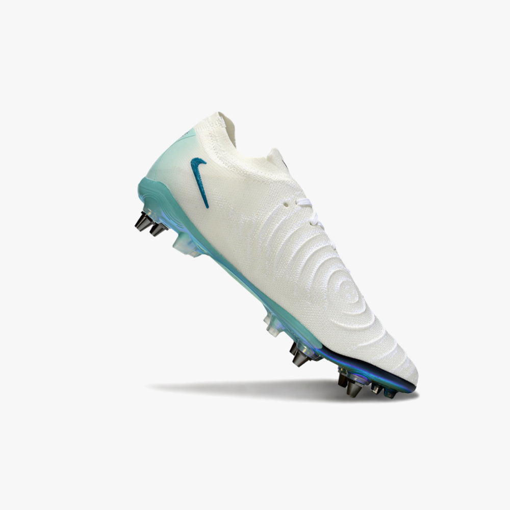 Chuteira Campo Nike Phantom Luna Elite (Sg)
