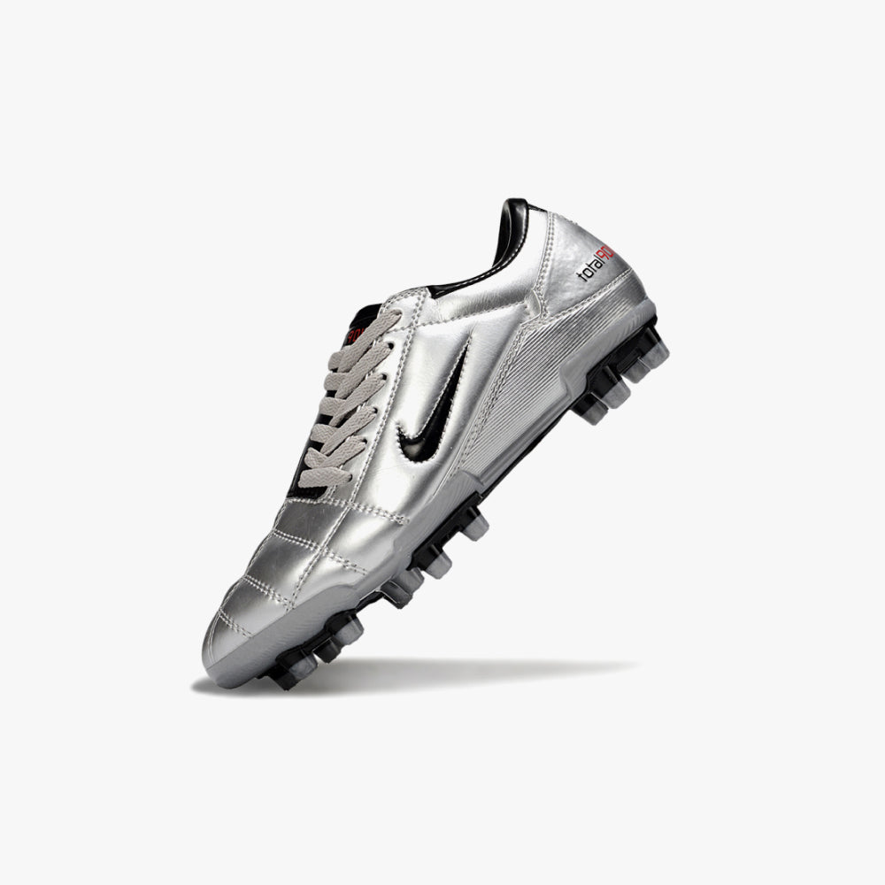 Chuteira Campo Nike Total 90 [Fg]