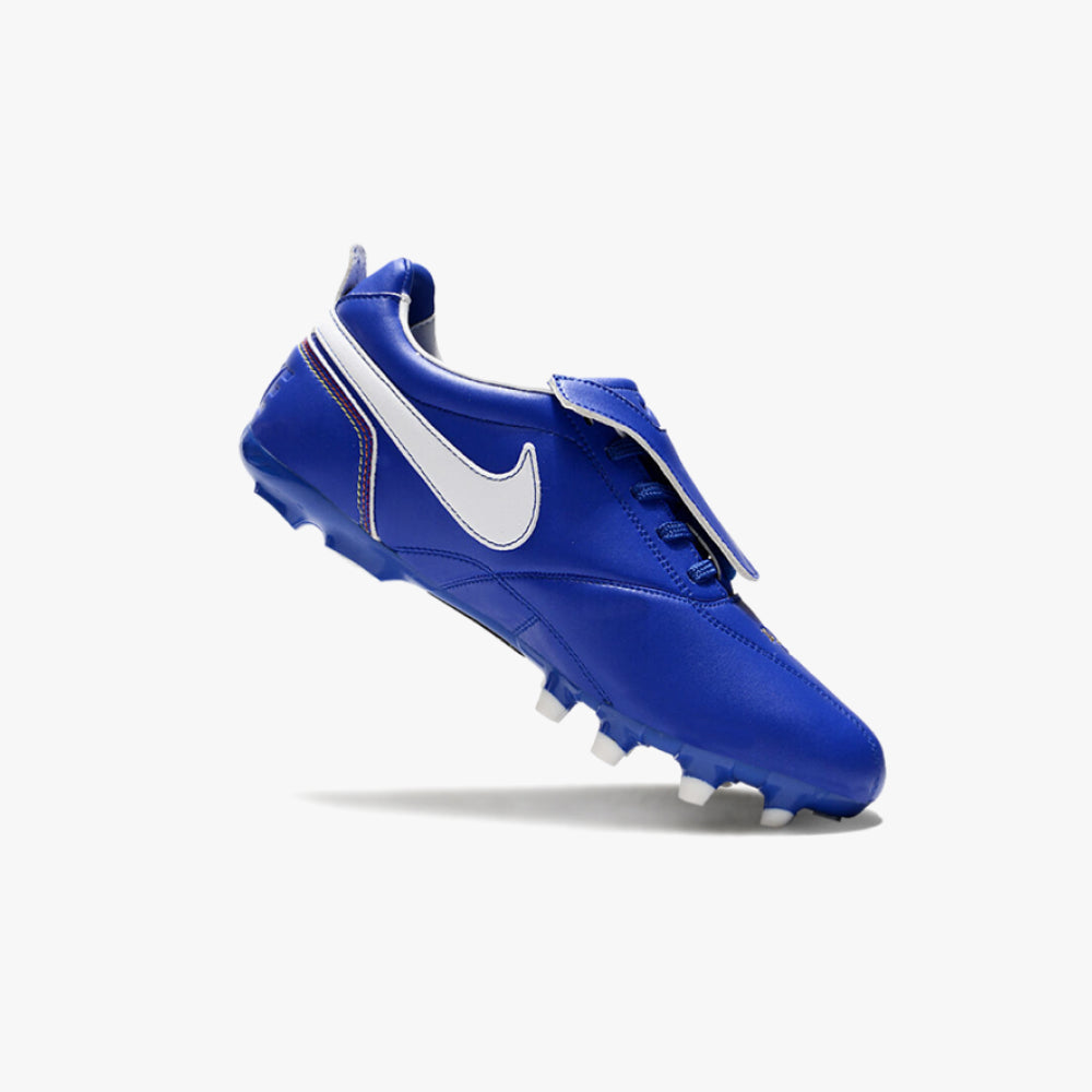 Chuteira Campo Nike Tiempo Legend R10 (Fg)