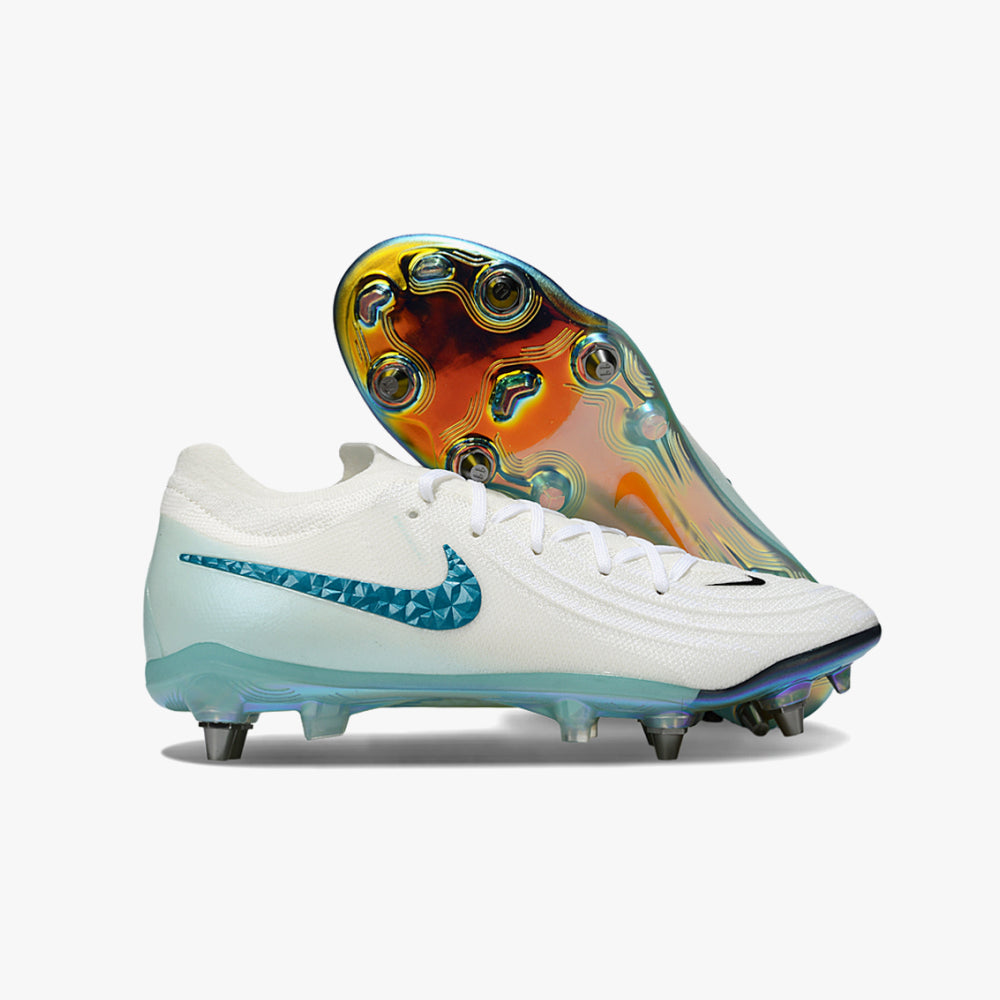 Chuteira Campo Nike Phantom Luna Elite (Sg)