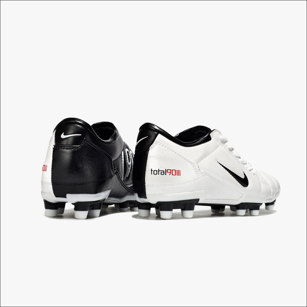 Chuteira Campo Nike Total 90 [Fg]