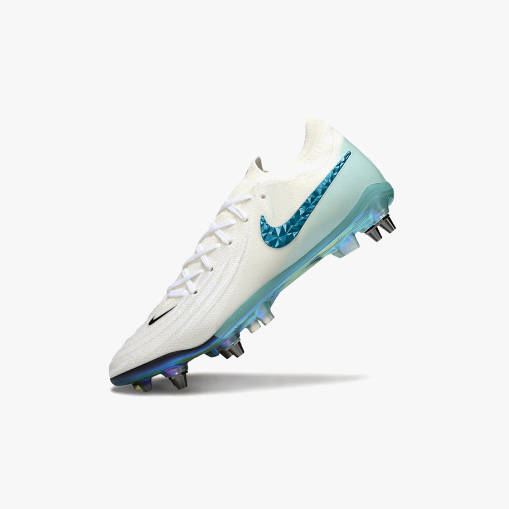 Chuteira Campo Nike Phantom Luna Elite (Sg)