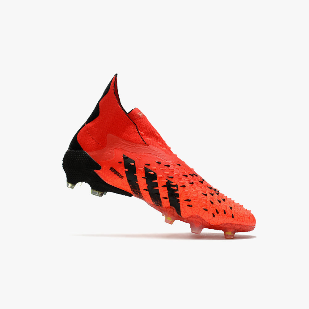 Chuteira Campo Adidas Predator Freak + Fg