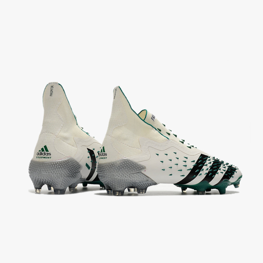Chuteira Campo Adidas Predator Freak + Fg