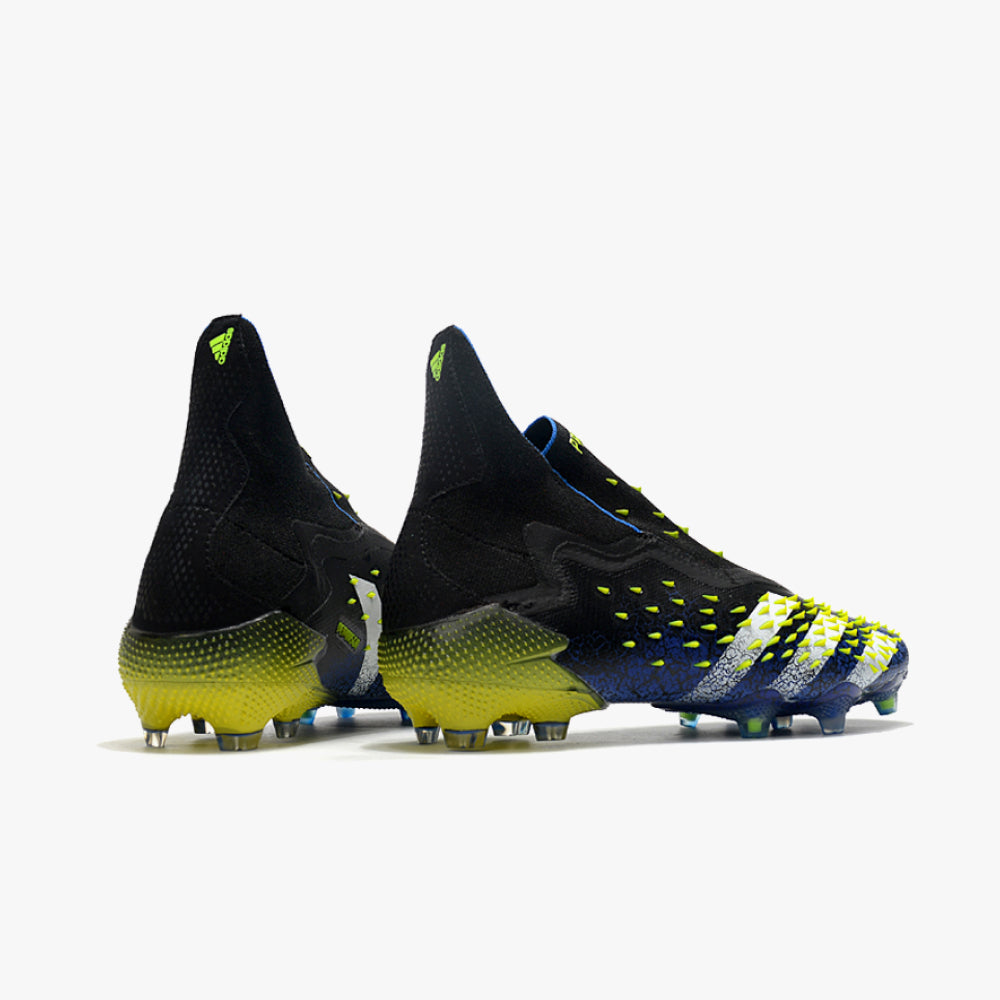 Chuteira Campo Adidas Predator Freak + Fg